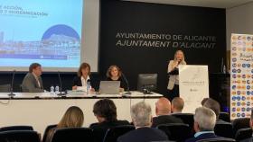 El Ayuntamiento impulsa un 'Plan de Acción y Modernización del Comercio de la ciudad y de los Mercados Municipales'
