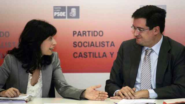 La nueva ministra de Igualdad, Ana Redondo, y el jefe de Gabinete de Pedro Sánchez, Óscar López, en una imagen de archivo.