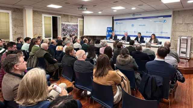 Junta Local del PP en Pontevedra.