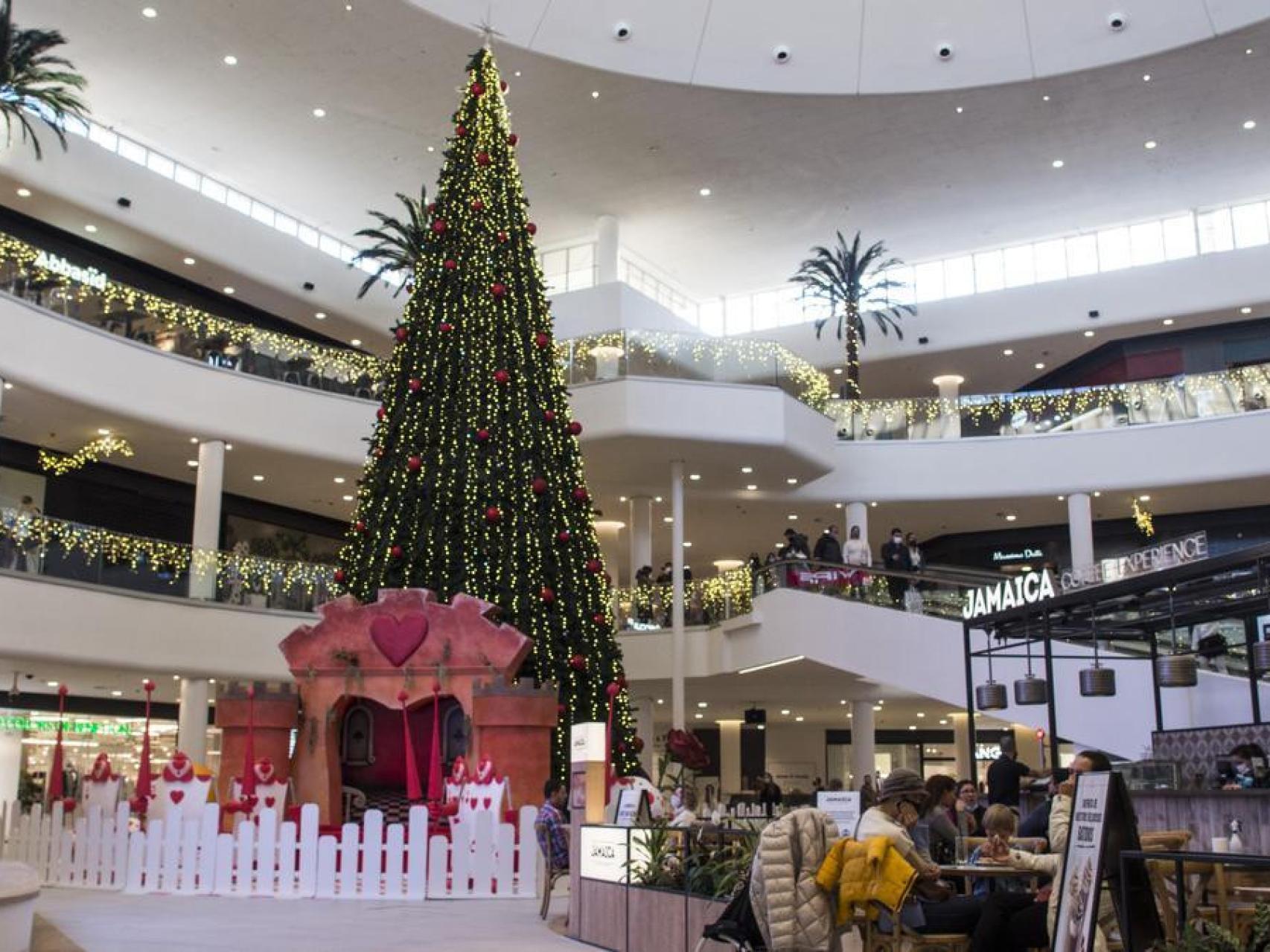 Burberry valencia tiendas outlet domingo