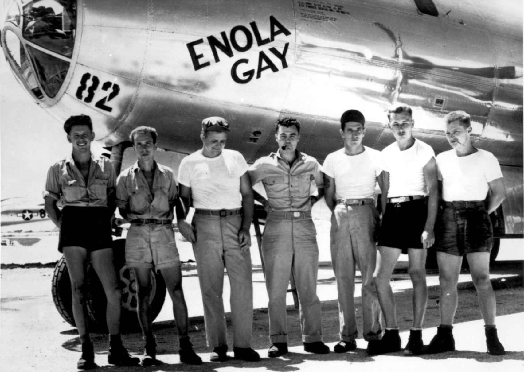 Tripulación del B-29 conocido como 'Enola Gay', responsable del primer bombardeó atómico de la historia sobre Hiroshima