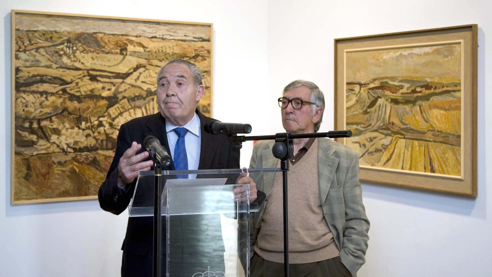 Manuel Martín, en una exposición de pintura cuando era diputado de Cultura