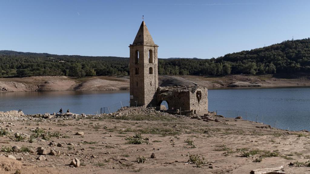 El pantano de Sau, con un 30 % aproximadamente de su capacidad debido a la gran sequía.