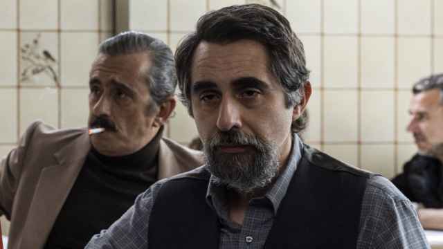 Berto Romero (d) junto a Andreu Buenafuente (i) en un momento del rodaje de la serie 'El otro lado'