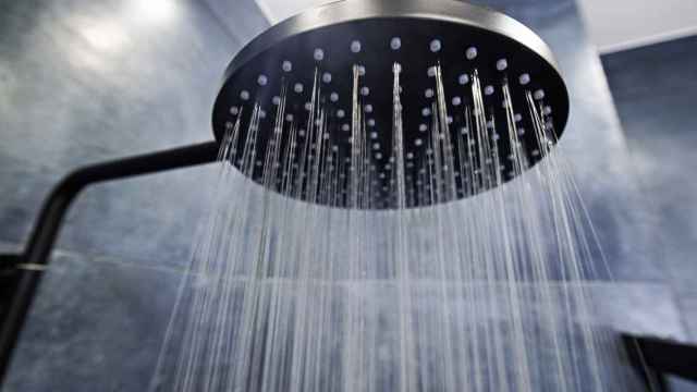 El revolucionario invento para ahorrar hasta un 40% calentando el agua de la ducha de forma eficiente