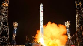 El lanzamiento el cohete con un satélite de Corea del Norte este martes y que ha provocado la ruptura parcial del acuerdo militar por parte de Corea del Sur.