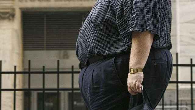 Hombre con obesidad.
