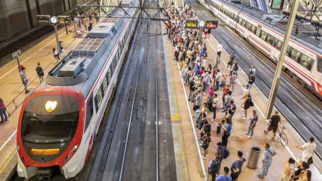 Huelga de Renfe y Adif en Madrid: horarios y servicios mínimos de los trenes de Cercanías para este viernes.