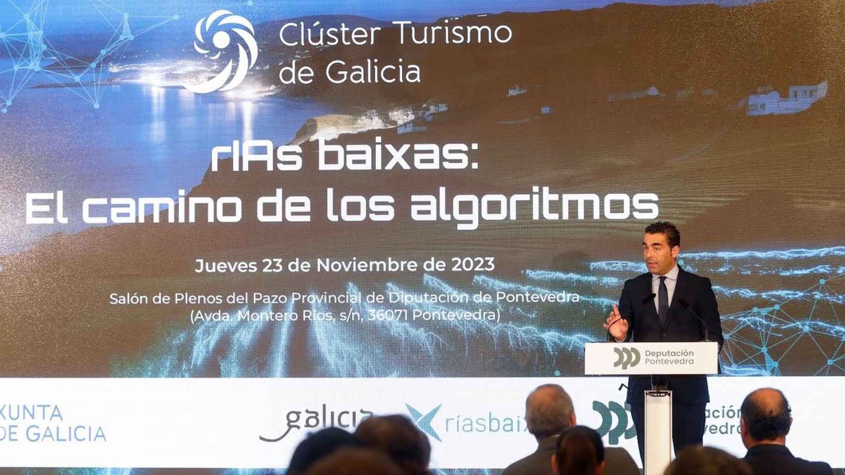 El presidente de la Diputación de Pontevedra, Luis López, durante la jornada del Clúster Turismo de Galicia ‘Rías Baixas: el camino de los algoritmos’.