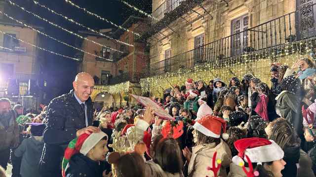 El alcalde de León enciende el alumbrado navideño
