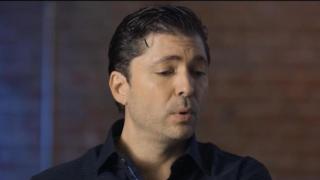 Ángel Cristo: "Mi hermana se drogaba con el dinero de unos pagos que le hacían a mi madre por el chantaje al Rey"