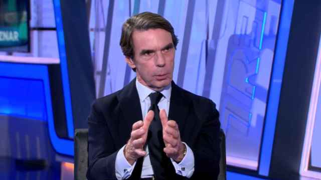 El expresidente José María Aznar durante una entrevista en Trece TV este jueves.