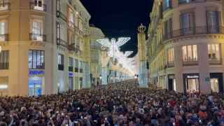 Málaga ya vive la Navidad: así ha sido el espectacular encendido de las luces en la calle Larios