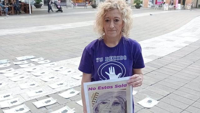 Felicidad Ruiz fue víctima de violencia de género en los años 90. Ahora, con la herida curada, ayuda a otras mujeres .