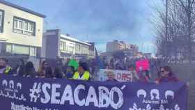 Cabecera de la manifestación del 25N organizada en Pola de Siero (Asturias).