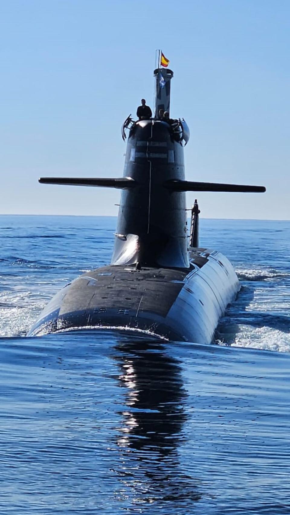 Submarino S-81 Isaac Peral en las últimas pruebas antes de su entrega