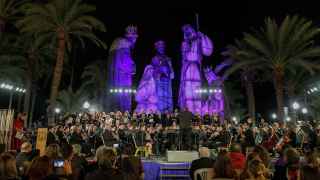Alicante recupera su Belén Gigante en la Plaza del Ayuntamiento: esta es la programación de Navidad