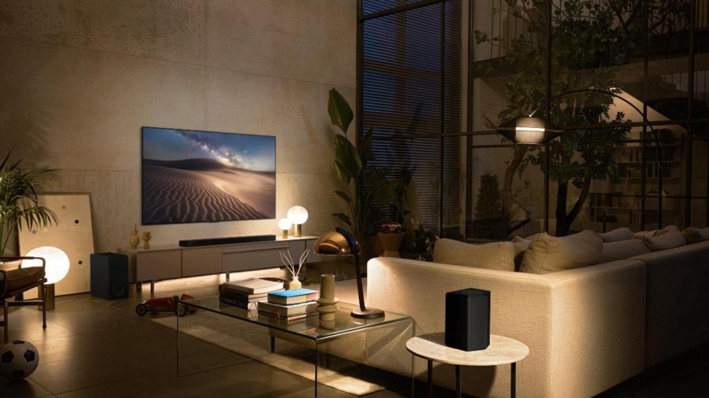 Conoce la smart TV LG 4K OLED evo que puede ser tuya con una barra de sonido gratis ¡y 300€ de descuento!