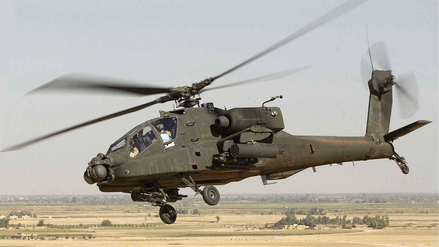 Helicóptero AH-64D Apache
