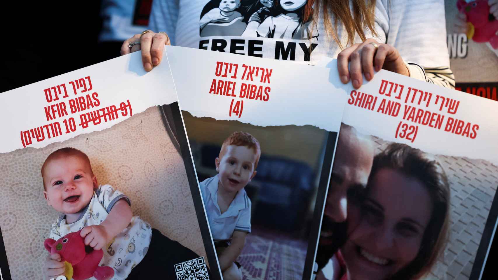 Familiares de los rehenes piden la puesta en libertad de sus seres queridos retenidos en Gaza.