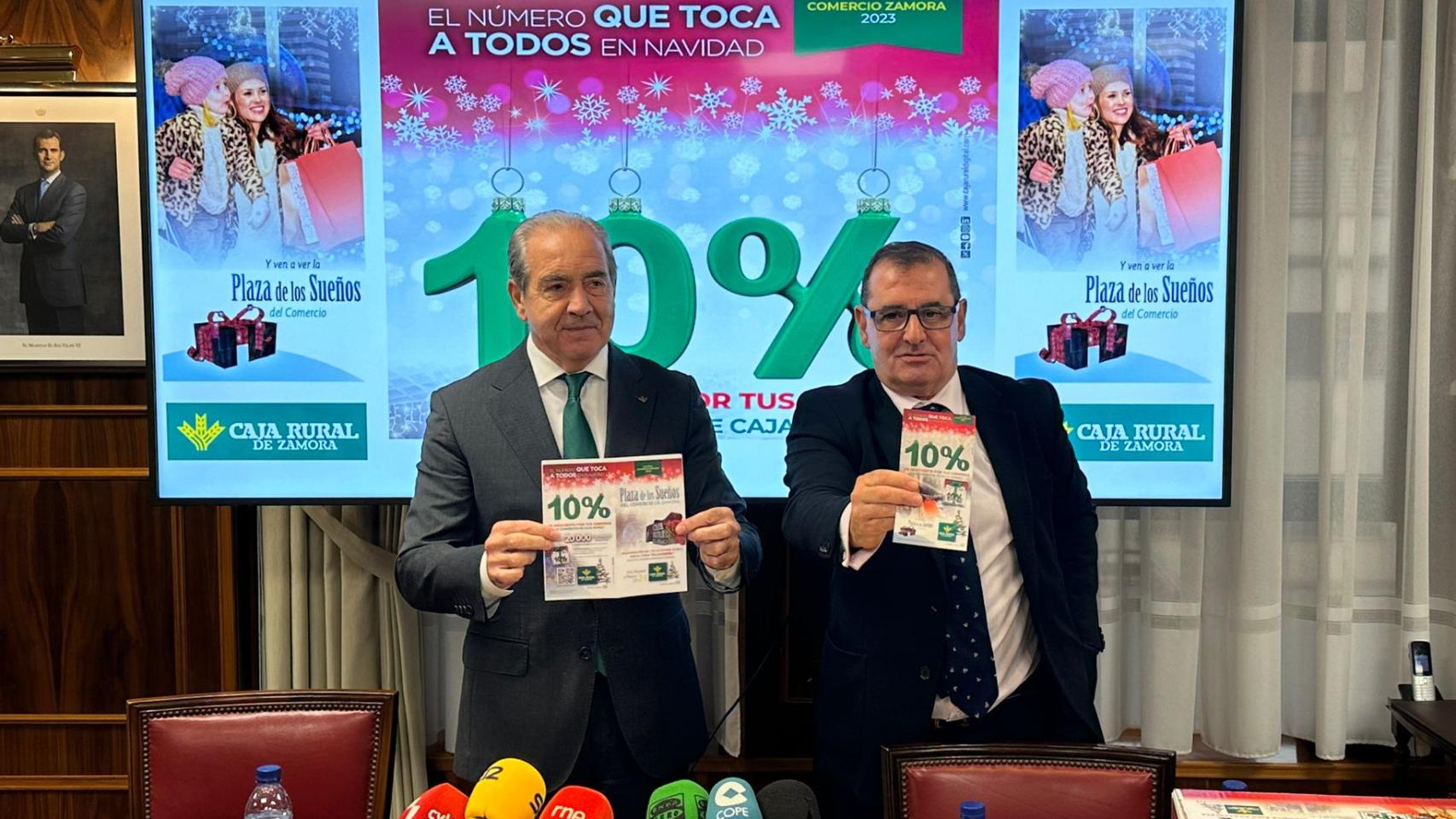 Presentación de la campaña de descuentos para la Navidad de Caja Rural de Zamora.