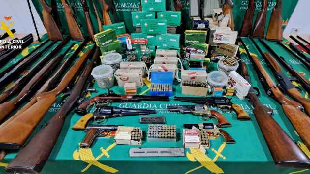 Detenido por guardar un arsenal de armas y munición en su casa de Albacete