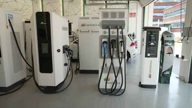Laboratorio de Iberdrola en Bilbao donde prueban los cargadores de coche eléctrico.