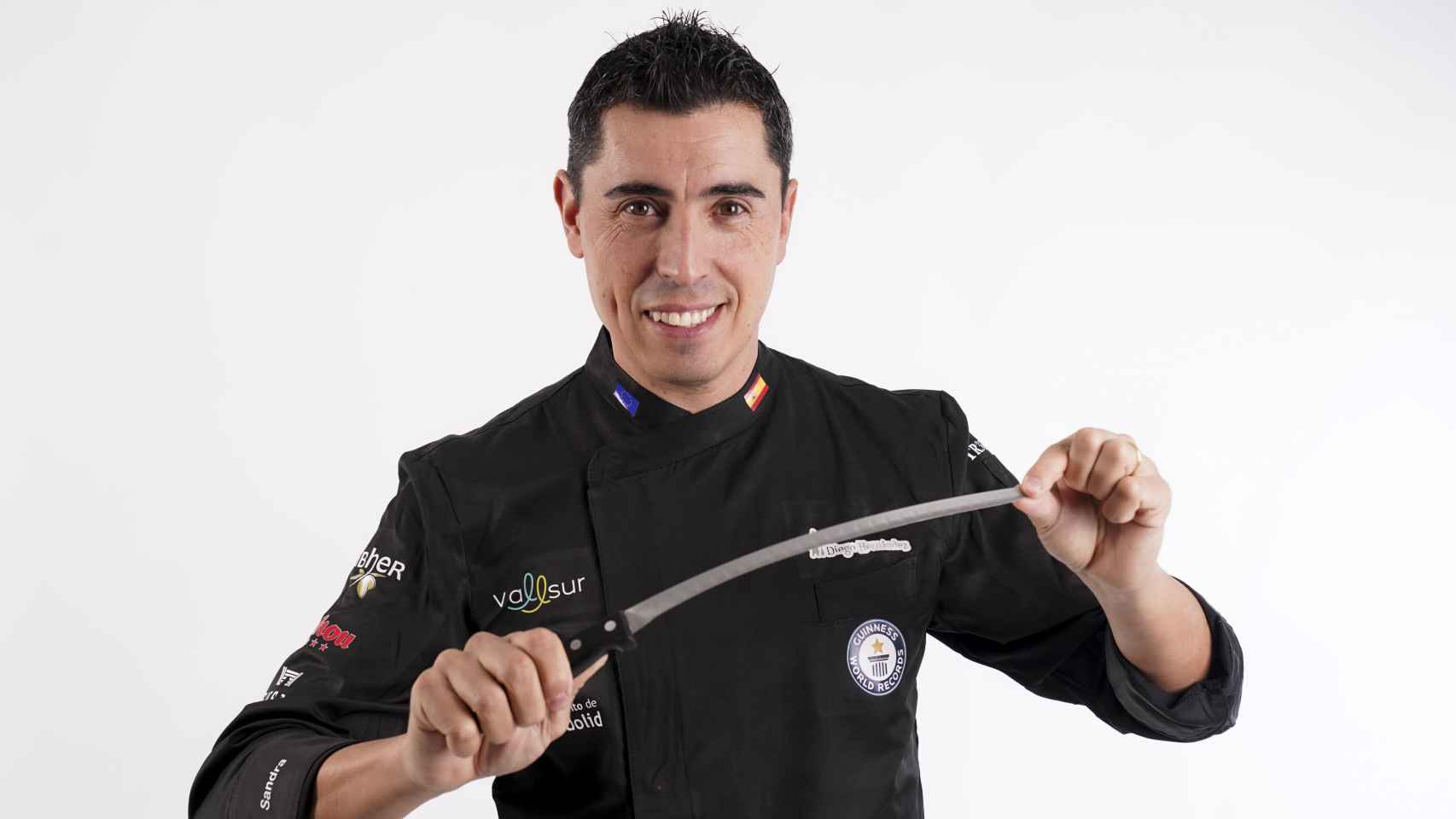 El maestro cortador de jamón vallisoletano Diego Hernández