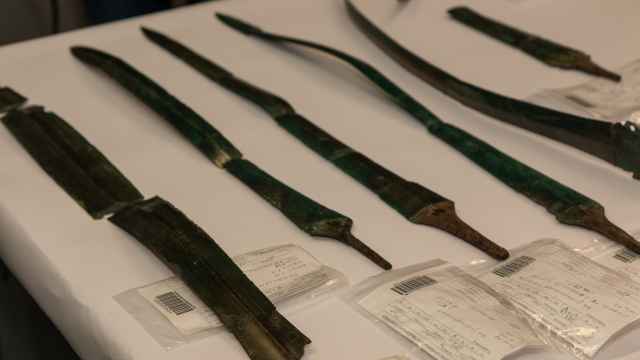 Las espadas de la Edad del Bronce halladas en Alemania.