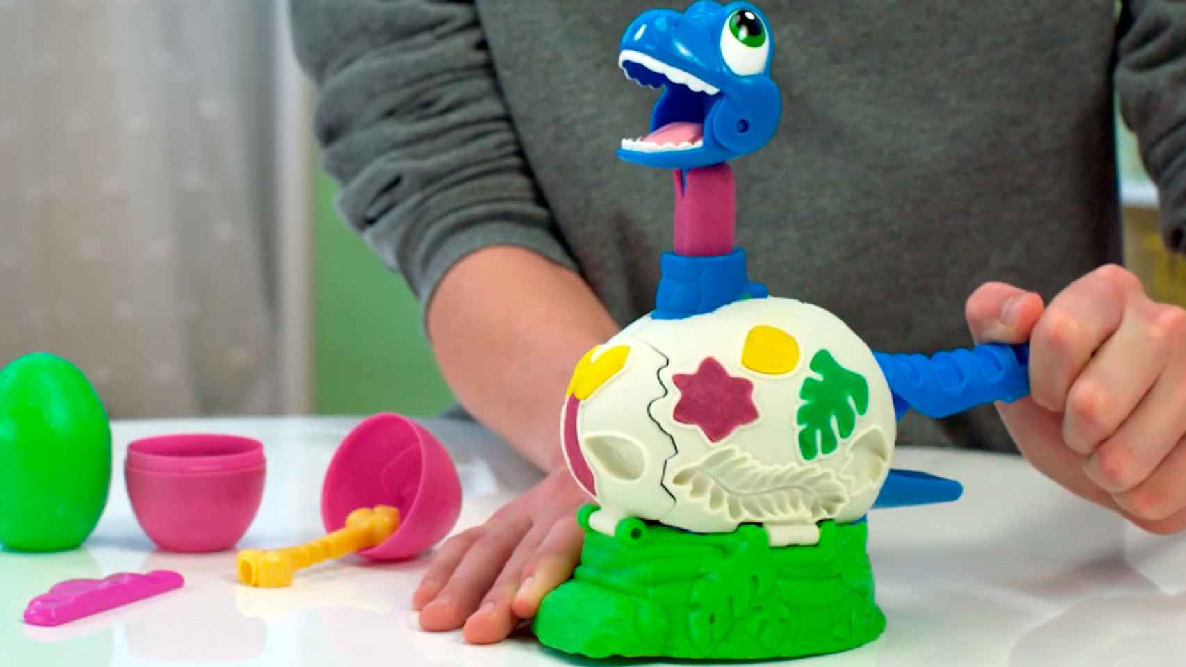 Dinosaurio de plastilina de Play-Doh: el regalo perfecto para niños ¡por menos de 20€ en Miravia!