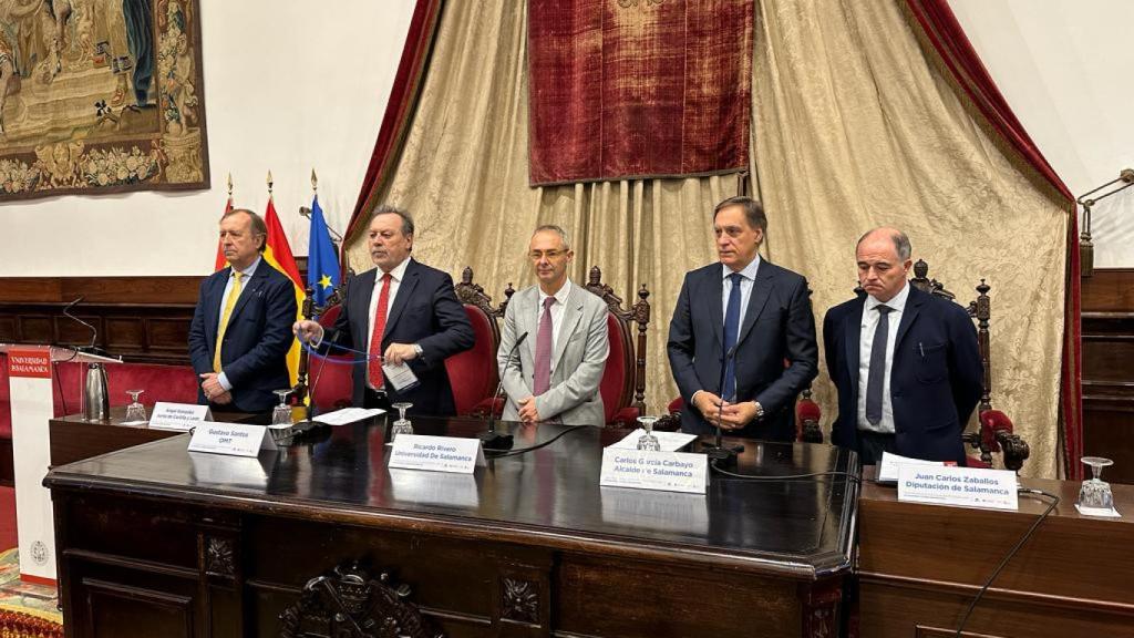 Inauguración del Seminario sobre el Derecho del Turismo en el Paraninfo de la Universidad de Salamanca