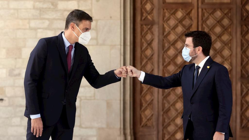 Pedro Sánchez y Pere Aragonès, durante su última reunión en el Palau, celebrada en 2021