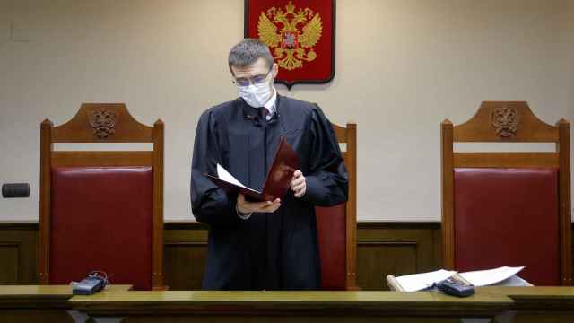Oleg Nefédov, el juez del Supremo ruso que ha leído la sentencia sobre el movimiento LGTB