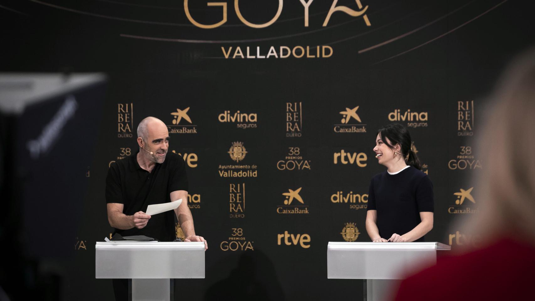 Los actores Anna Castillo y Luis Tosar en la lectura de los nominados a los 38 Premios Goya, que se celebrarán en Valladolid, el pasado mes de noviembre