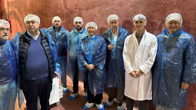 Una delegación de Japón visita la industria cárnica de Guijuelo