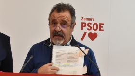 Los procuradores del PSOE por Zarmo, Ana Sánchez y José Ignacio Martín Benito