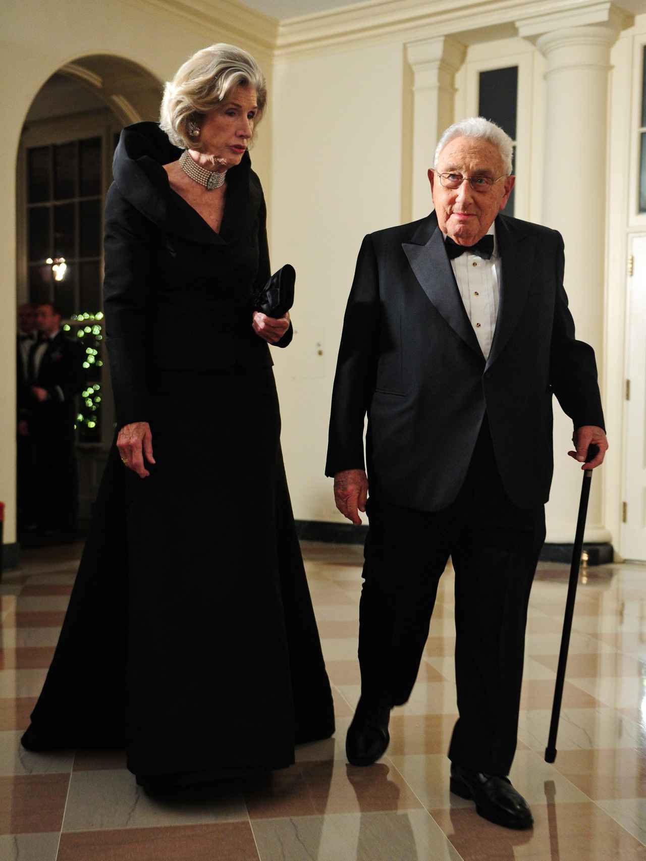 Henry Kissinger y su segunda mujer, Nancy, en una imagen de 2011.