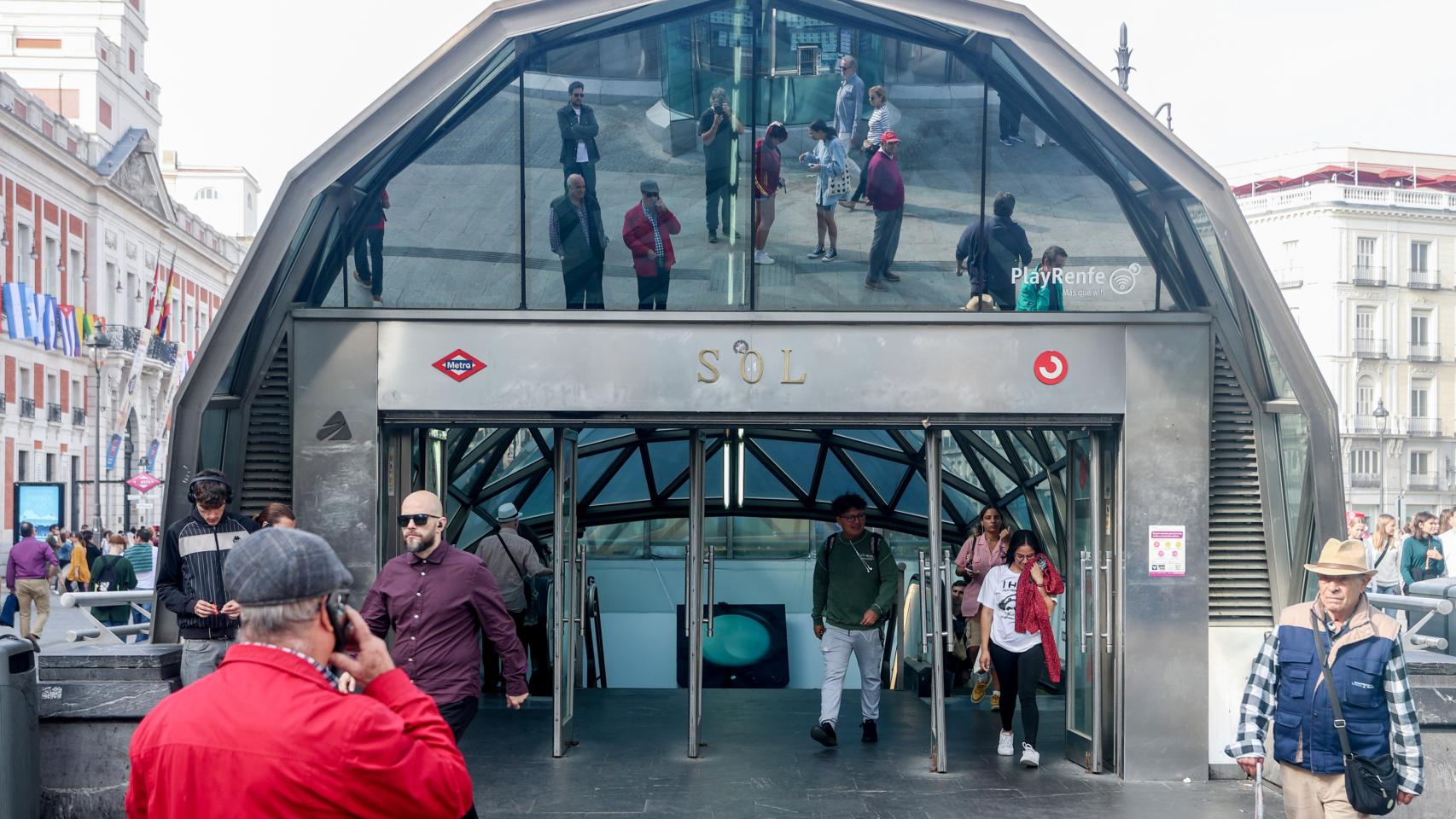 Estación de Metro y Cercanías de Sol, en Madrid.