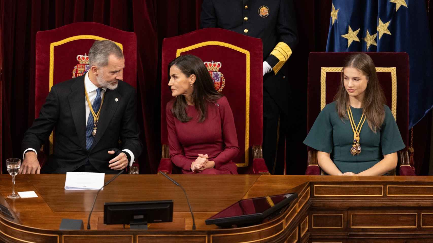 El Rey Felipe VI; la Reina Letizia y la princesa Leonor durante la Solemne Sesión de Apertura de las Cortes Generales de la XV Legislatura, en el Congreso de los Diputados, a 29 de noviembre de 2023, en Madrid.