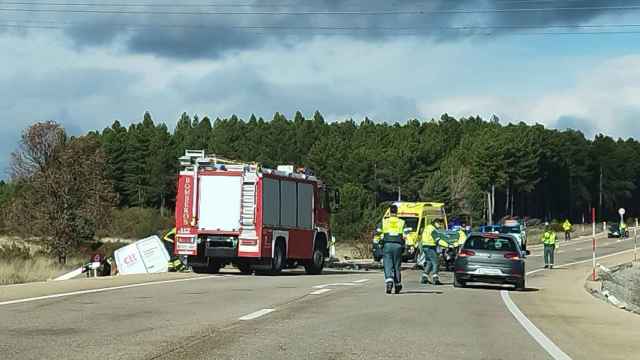 Un muerto y dos heridos en un accidente de tráfico en Cuadros