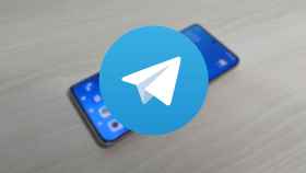 Logo de Telegram sobre un móvil