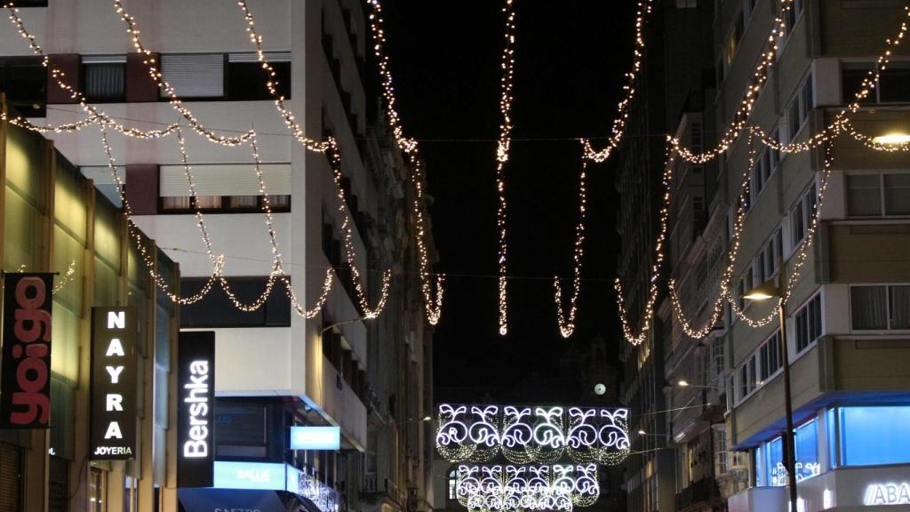 Luces de Navidad en la plaza de Lugo.