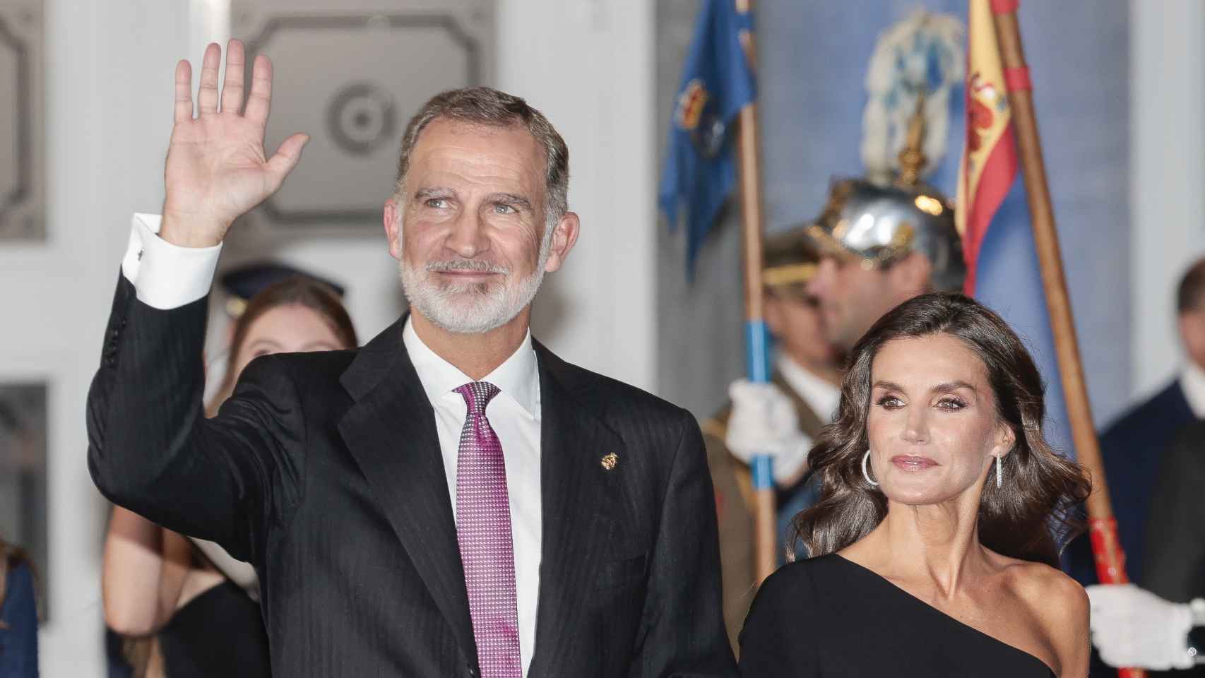 Los reyes de España, Felipe VI y Letizia, en los últimos Premios Princesa de Asturias, en Oviedo.