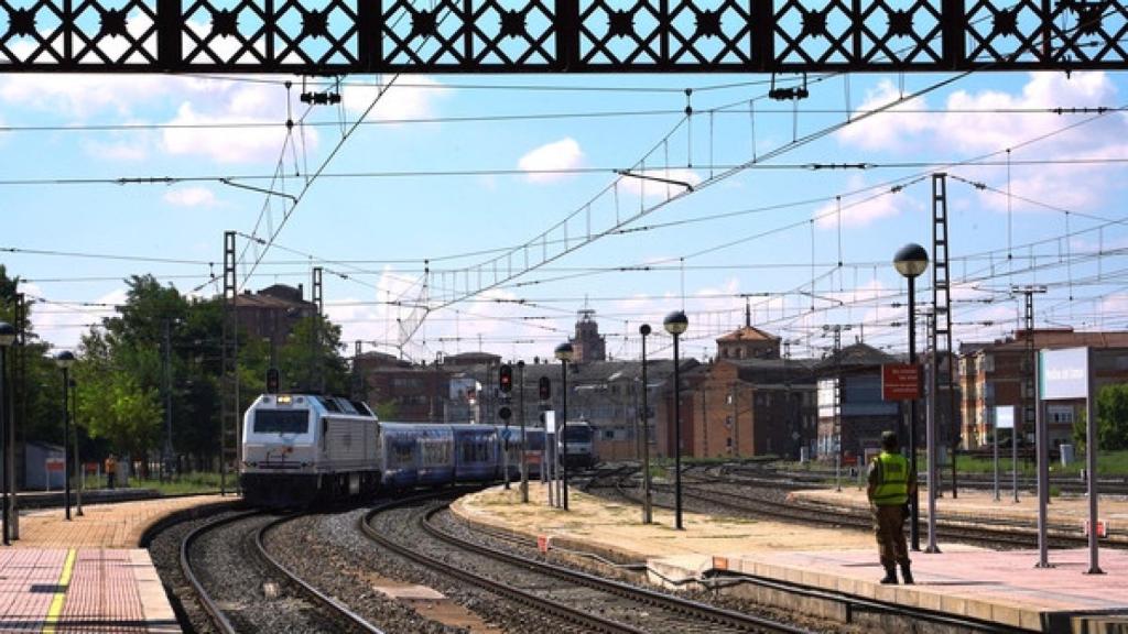 Un tren en Castilla y León