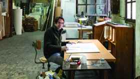 Ignasi Aballí en su estudio. Foto: Roberto Ruiz