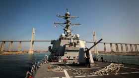 El buque estadounidense USS Carney