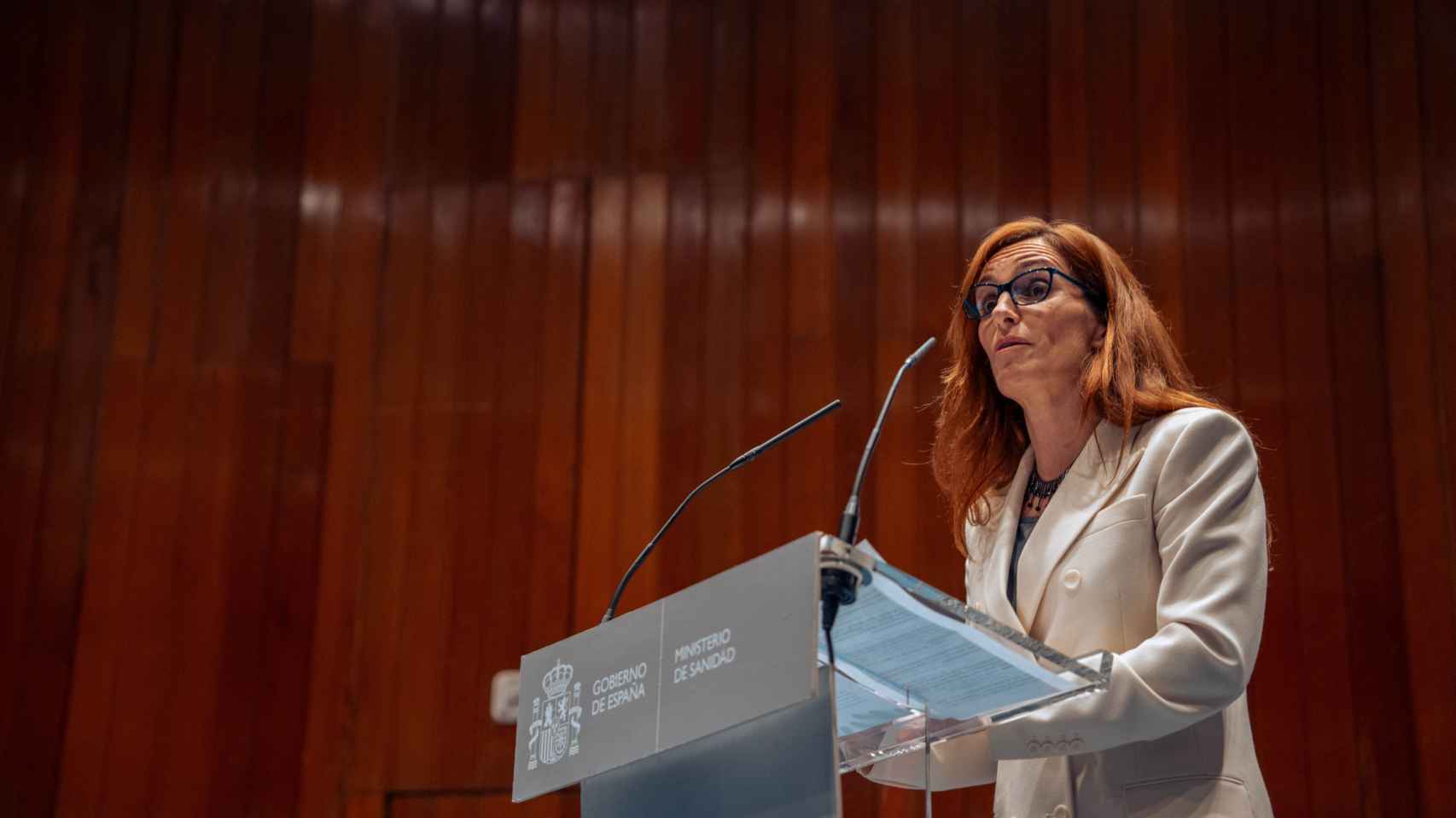 Ministra de Sanidad, Mónica García.