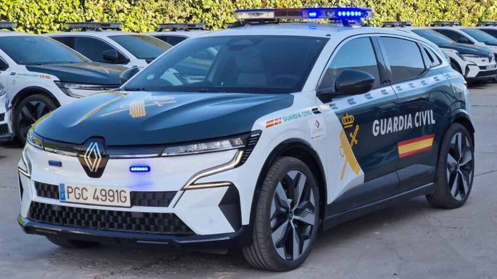 Renault Megane E-Tech de la Guardia Civil.