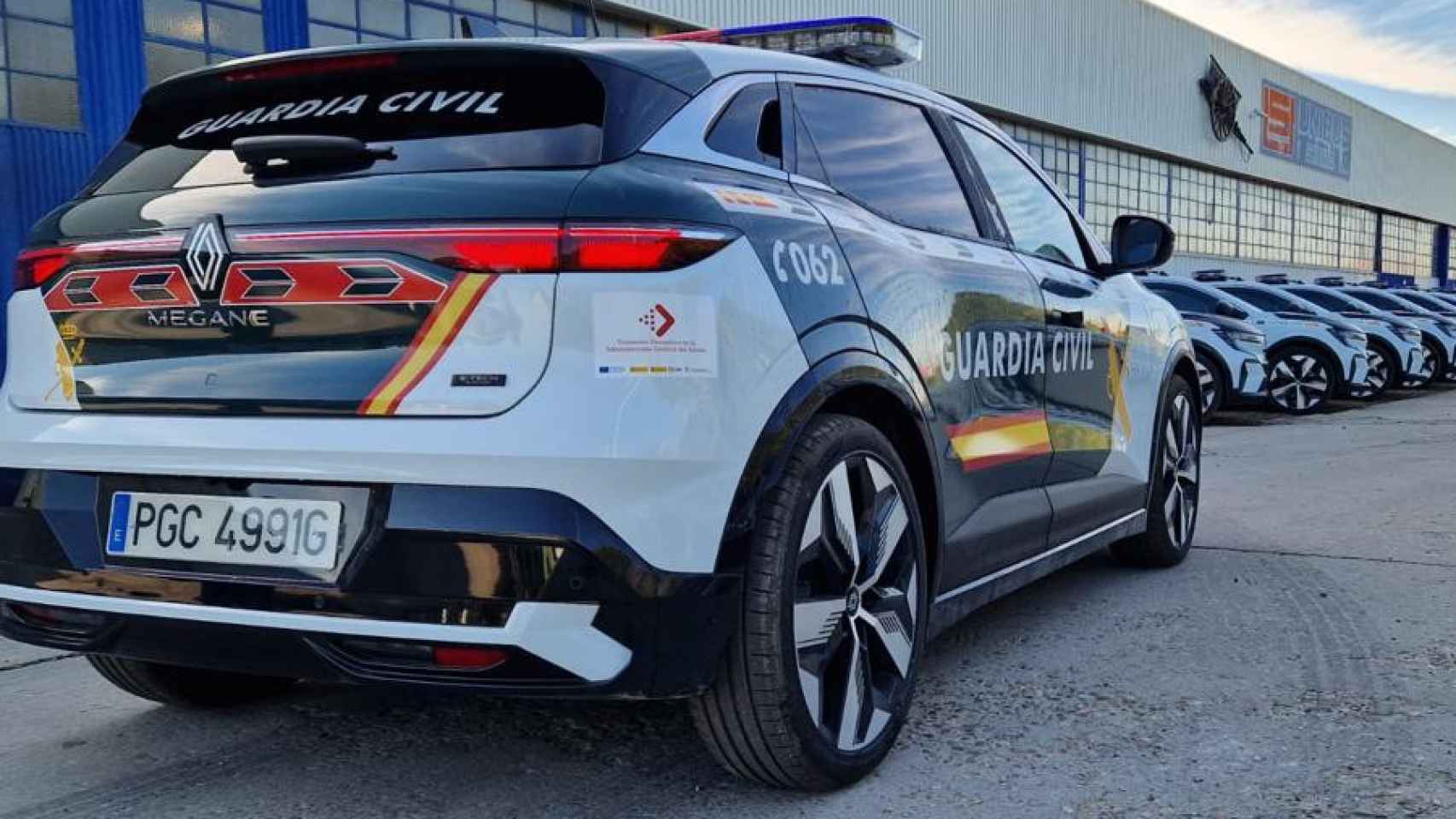 Renault Megane E-Tech de la Guardia Civil.
