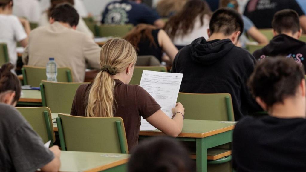 Alumnos en el aula.